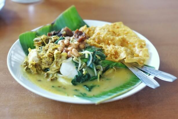 Wisata Kuliner Makanan khas Bali yang enak dan cocok untuk oleh-oleh