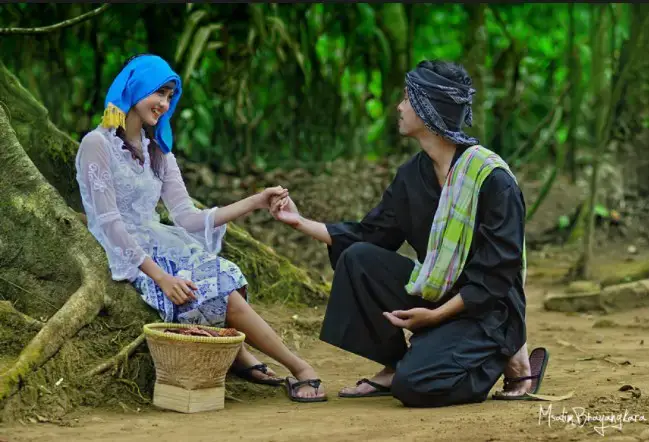 Pakaian Adat Sunda Jawa Barat Gambar Dan Penjelasannya Lengkap