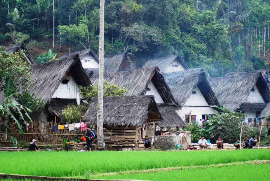 Rumah Adat Jawa Barat - Kampung Naga